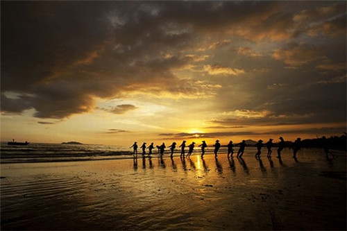 炒苞谷珍炒腊肉怎么炒（炒苞谷珍炒腊肉怎么炒好吃）