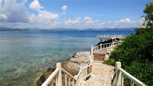 冰芬茶语港式街头饮品加盟在扬州市开店会亏吗